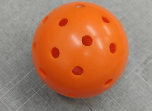 Outdoor Pickleball Balls – 40 & 26 Hole Options for All Courts